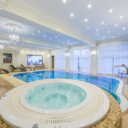 Hotel Solar Palace Spa & Wellness Мронгово Экстерьер фото