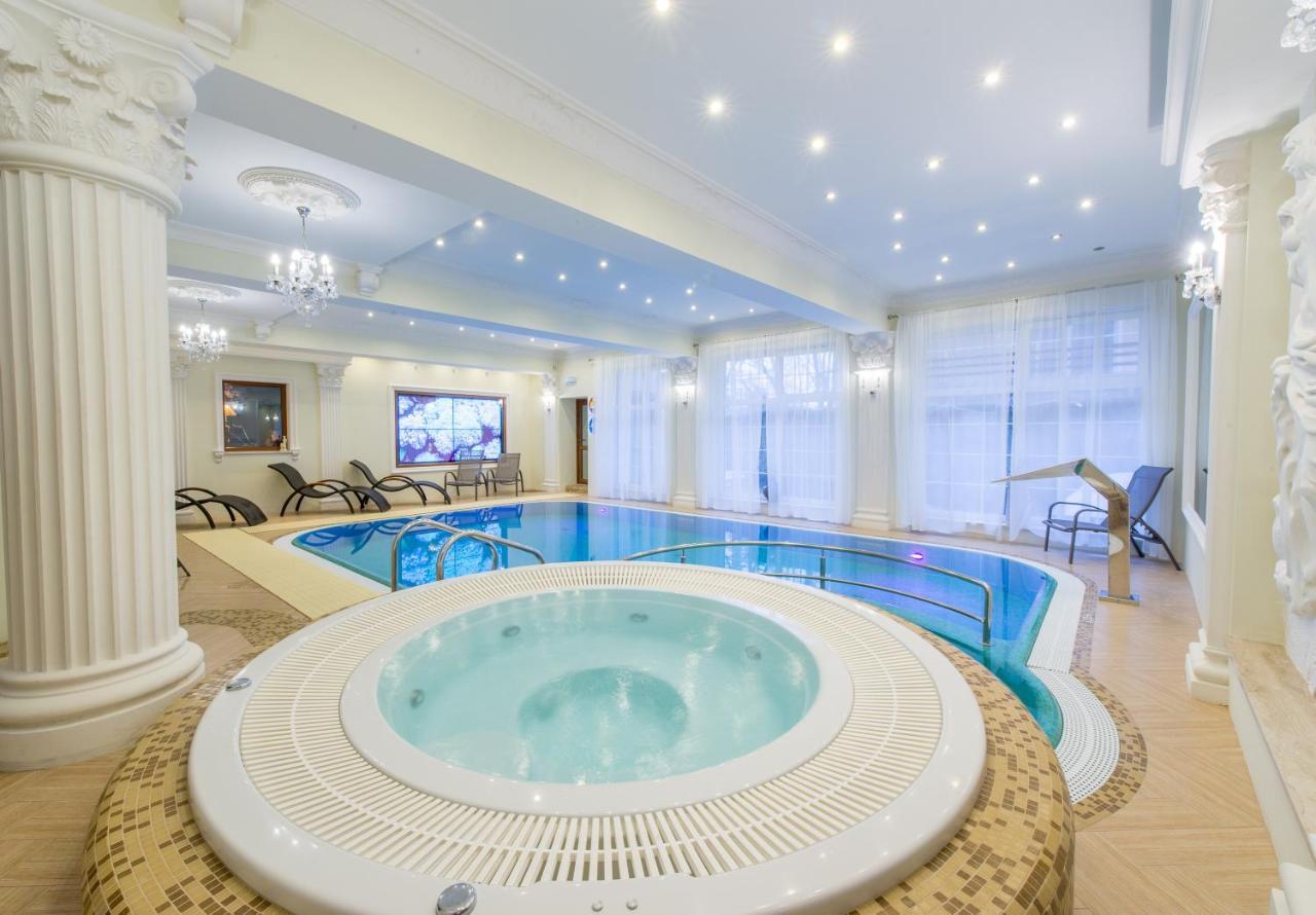 Hotel Solar Palace Spa & Wellness Мронгово Экстерьер фото